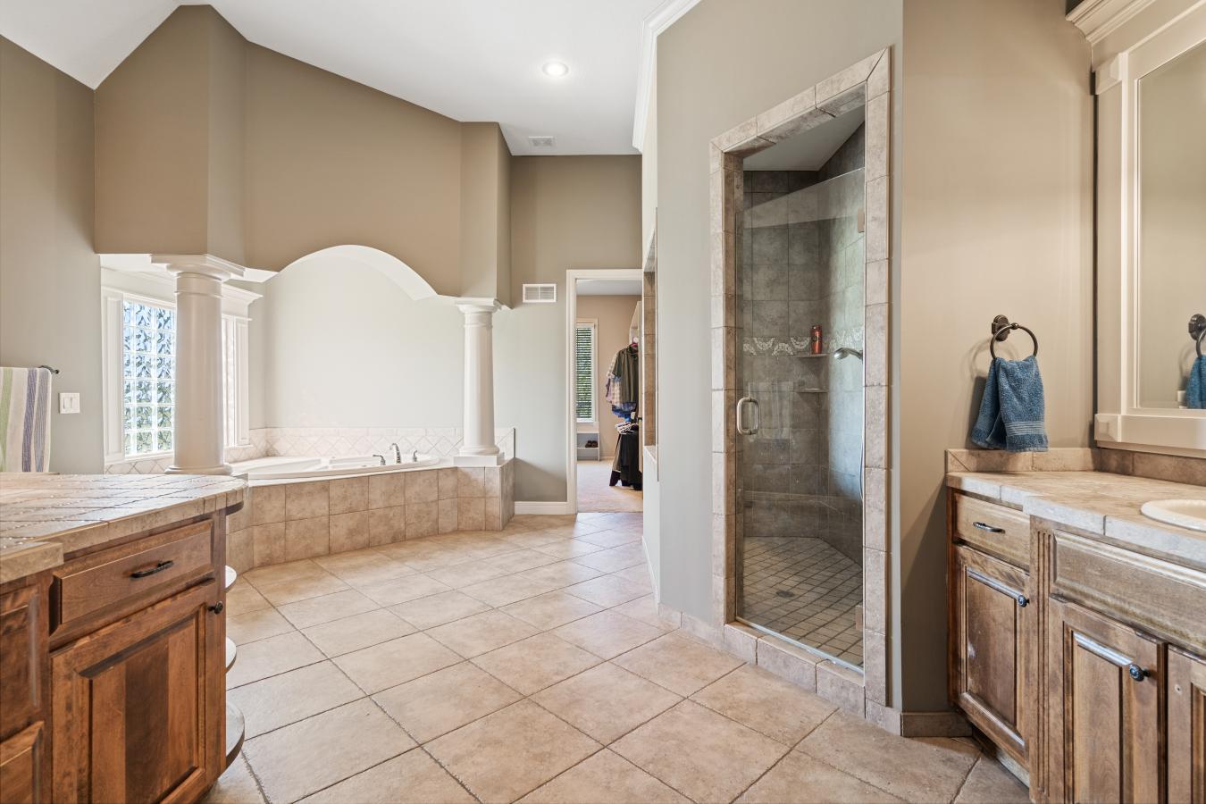 18023 Melrose Drive, Bucyrus, KS, 66013, United States, 5 Bedrooms Bedrooms, ,6 BathroomsBathrooms,Residential,For Sale,18023 Melrose Drive,890566