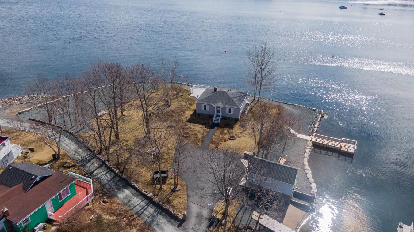 4 Keefe Drive, Purcells Cove, NS, B3P2J1, Canada, 2 Bedrooms Bedrooms, ,1 BathroomBathrooms,Residential,For Sale,4 Keefe Drive,842274