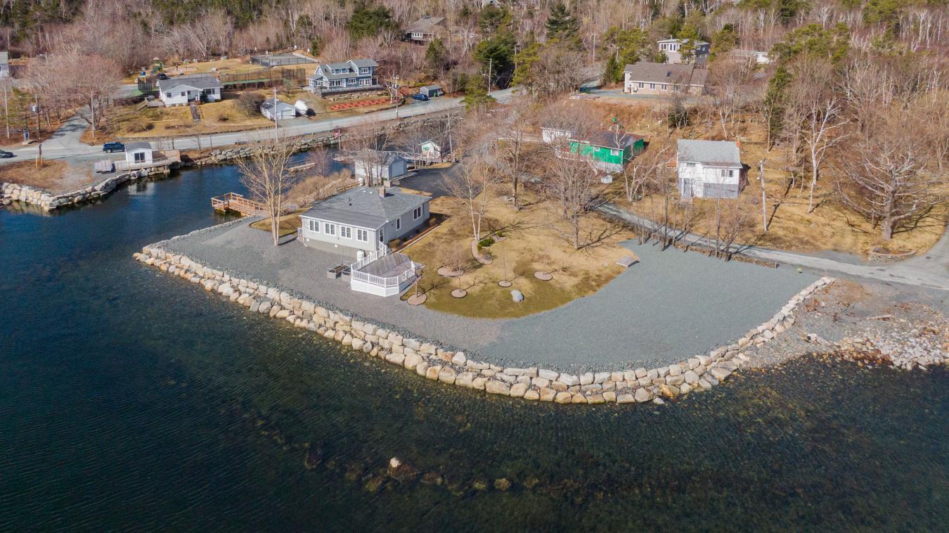 4 Keefe Drive, Purcells Cove, NS, B3P2J1, Canada, 2 Bedrooms Bedrooms, ,1 BathroomBathrooms,Residential,For Sale,4 Keefe Drive,842274