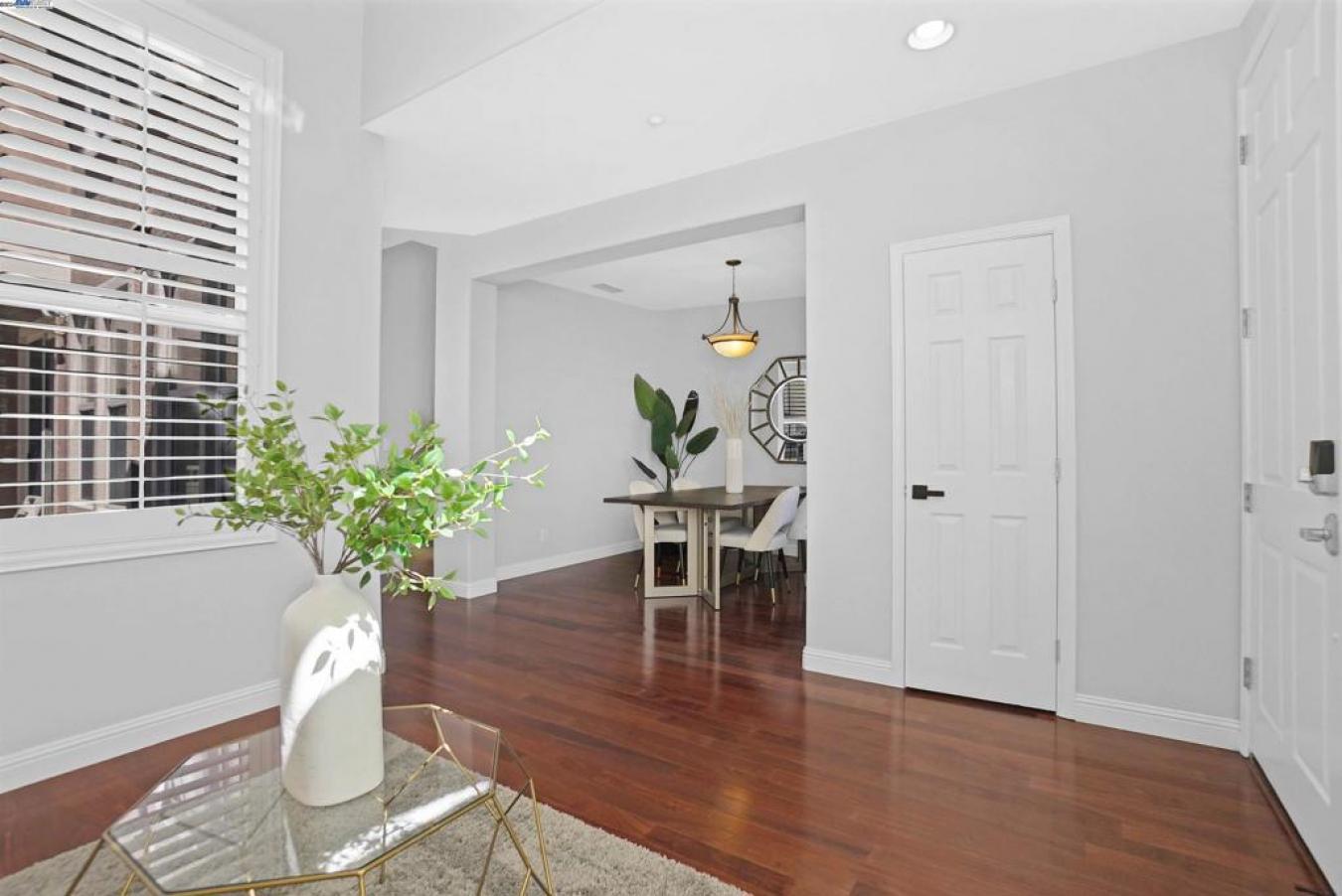 1005 Wayne Way, San Mateo, CA, 94403, United States, 4 Bedrooms Bedrooms, ,2 BathroomsBathrooms,Residential,For Sale,1005 Wayne Way,1504159