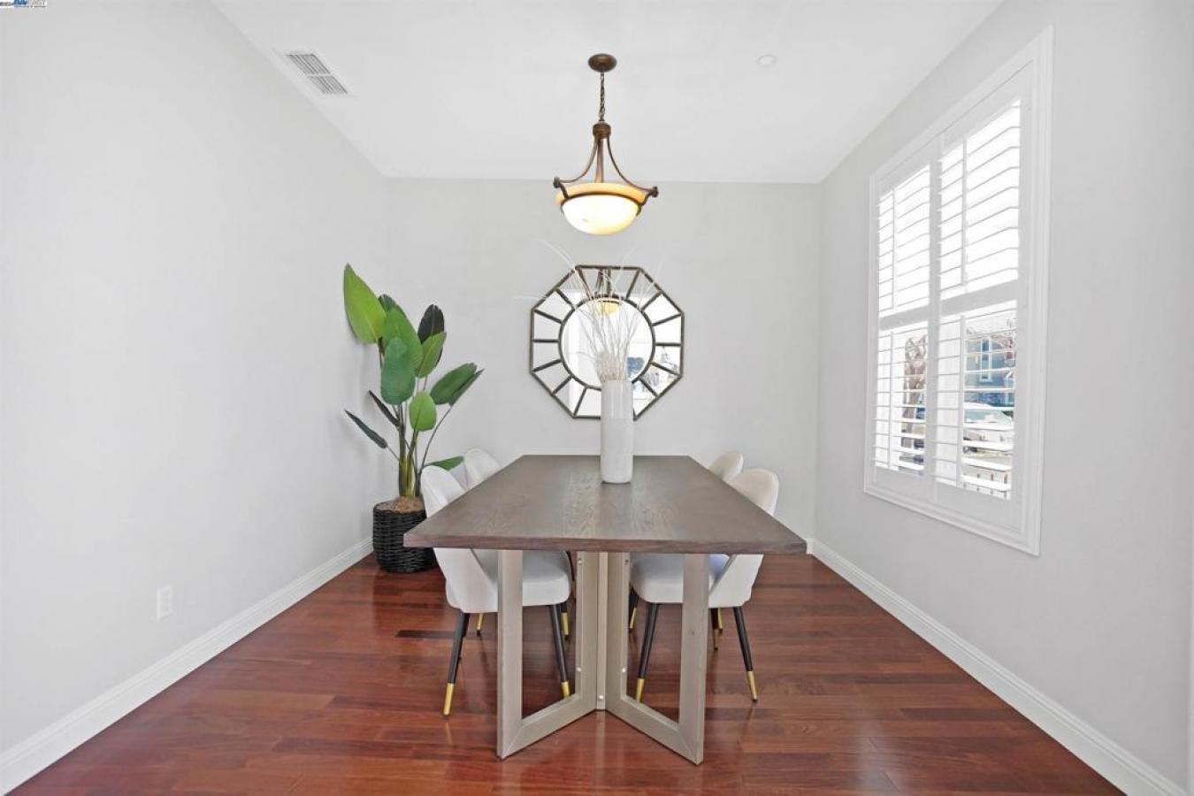 1005 Wayne Way, San Mateo, CA, 94403, United States, 4 Bedrooms Bedrooms, ,2 BathroomsBathrooms,Residential,For Sale,1005 Wayne Way,1504159