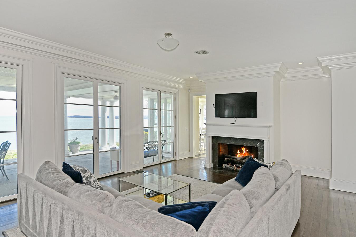 7 Sea Crest Drive, Lloyd Harbor, NY, 11743, United States, 7 Bedrooms Bedrooms, ,4 BathroomsBathrooms,Residential,For Sale,7 Sea Crest Drive,1513279