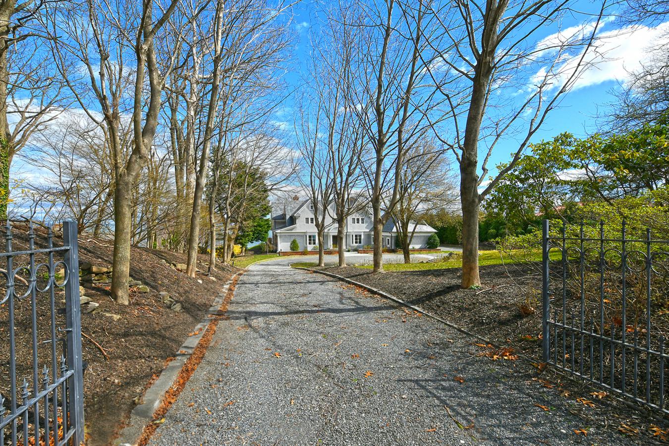 7 Sea Crest Drive, Lloyd Harbor, NY, 11743, United States, 7 Bedrooms Bedrooms, ,4 BathroomsBathrooms,Residential,For Sale,7 Sea Crest Drive,1513279