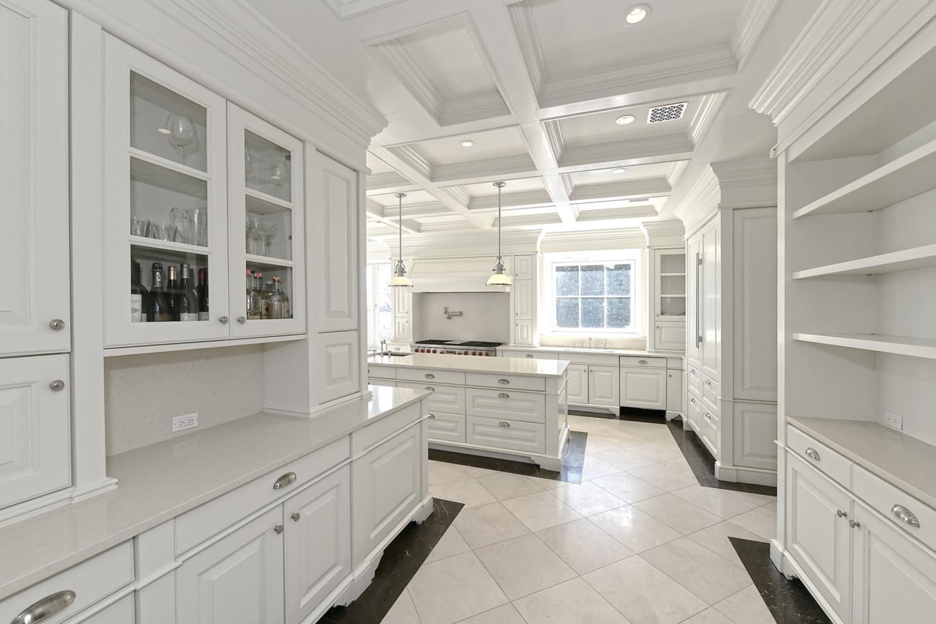 7 Sea Crest Drive, Lloyd Harbor, NY, 11743, United States, 7 Bedrooms Bedrooms, ,4 BathroomsBathrooms,Residential,For Sale,7 Sea Crest Drive,1513279