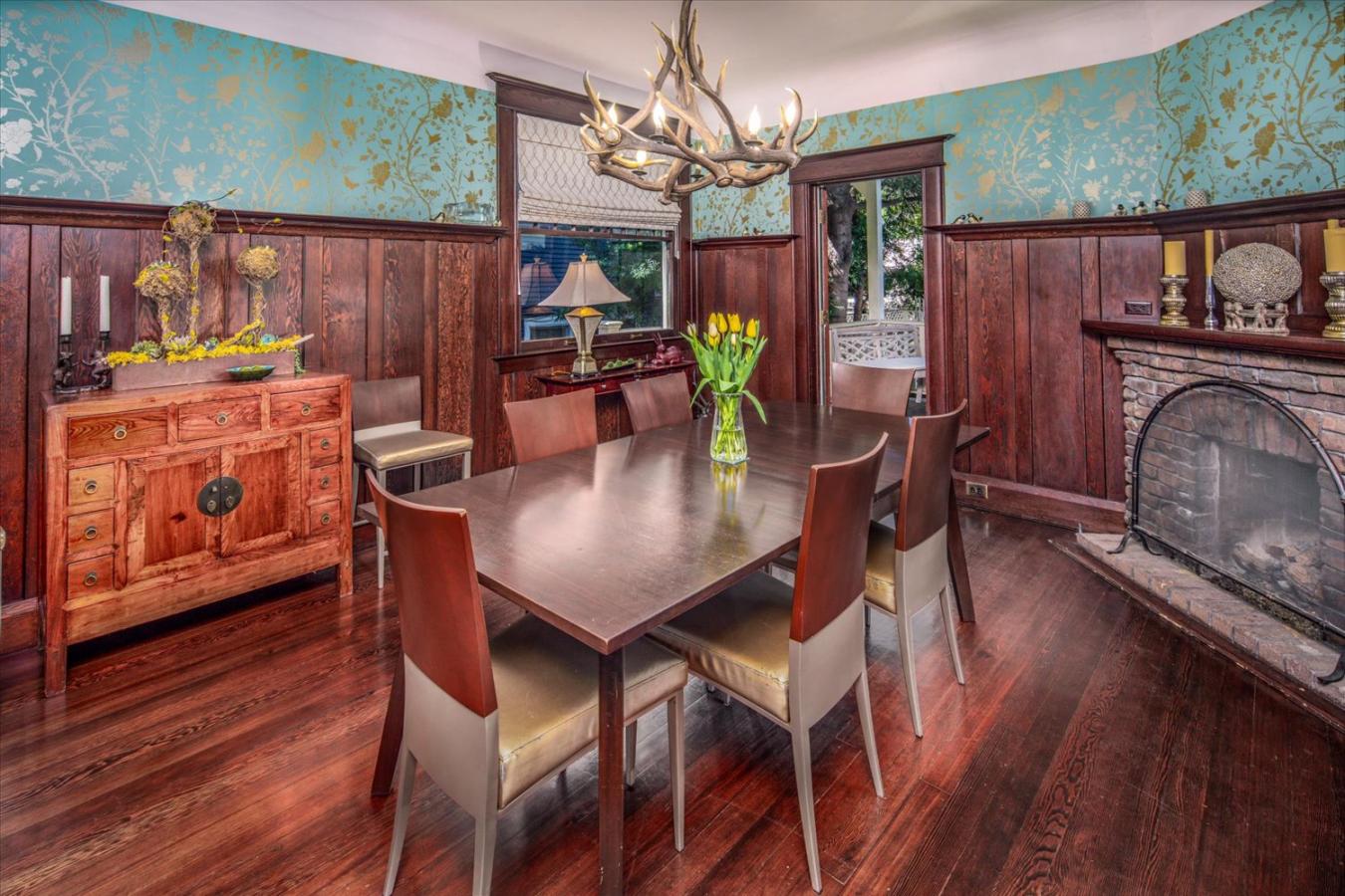 516 10th Street, Sacramento, CA, 95814, United States, 4 Bedrooms Bedrooms, ,1 BathroomBathrooms,Residential,For Sale,516 10th Street,1504155