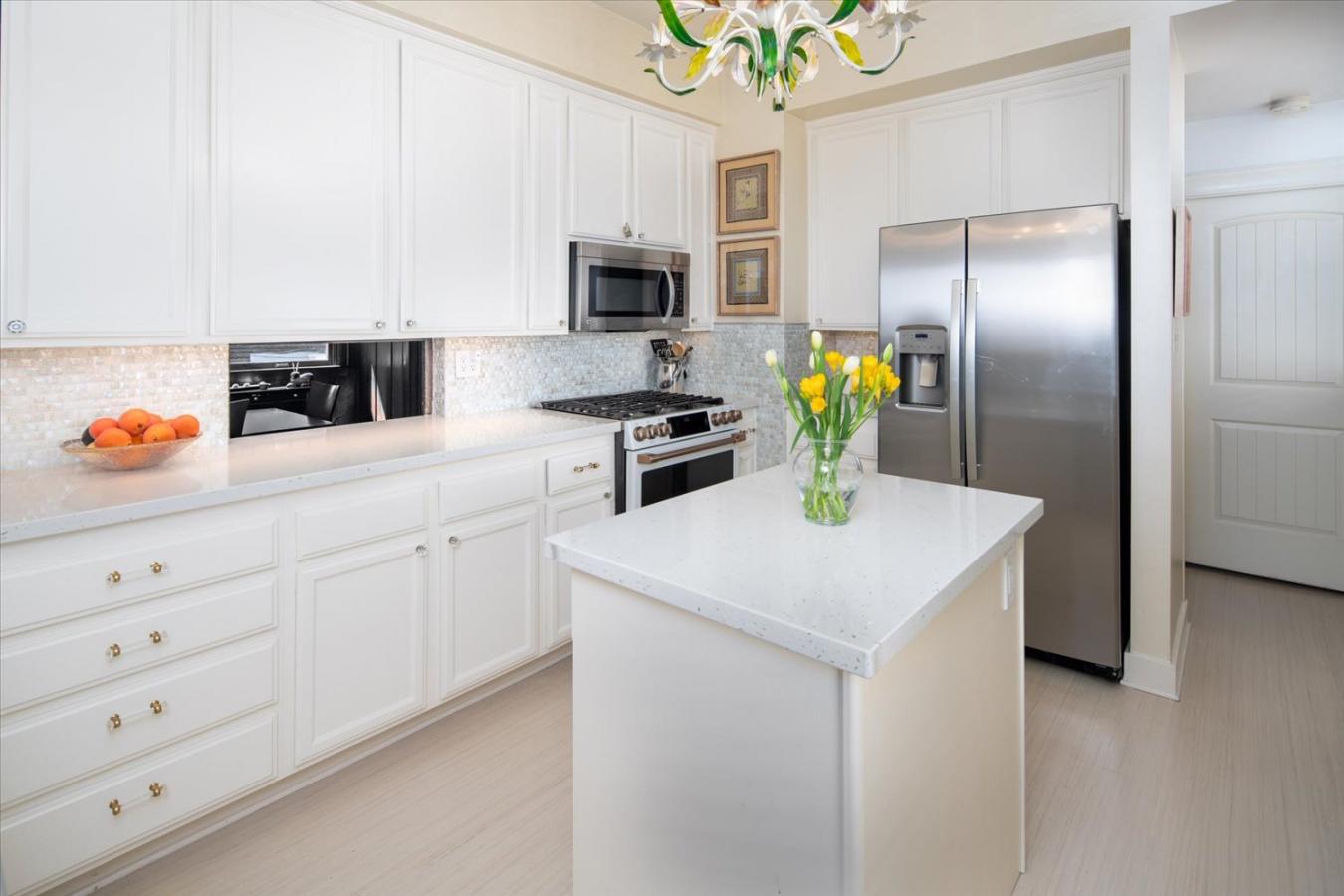 516 10th Street, Sacramento, CA, 95814, United States, 4 Bedrooms Bedrooms, ,1 BathroomBathrooms,Residential,For Sale,516 10th Street,1504155