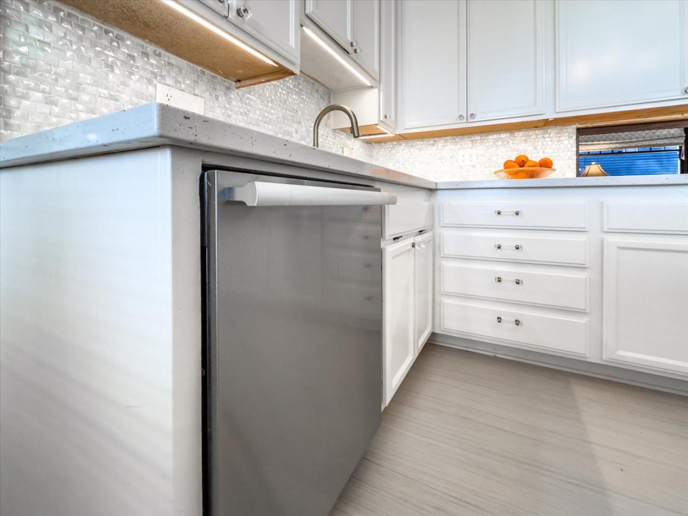 516 10th Street, Sacramento, CA, 95814, United States, 4 Bedrooms Bedrooms, ,1 BathroomBathrooms,Residential,For Sale,516 10th Street,1504155