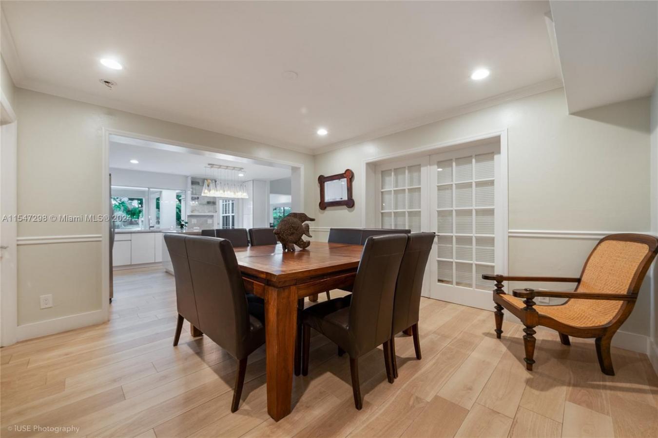 5320 N Kendall Drive, Coral Gables, FL, 33156, United States, 5 Bedrooms Bedrooms, ,3 BathroomsBathrooms,Residential,For Sale,5320 N Kendall Drive,1505882