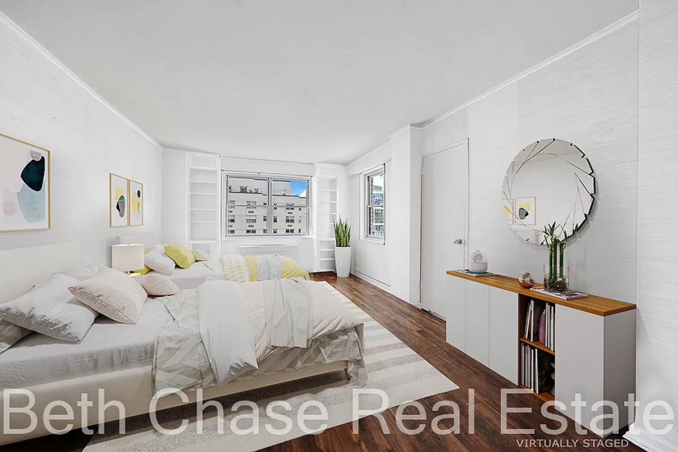 70 East 10th Street, New York, NY, 10003, United States, 2 Bedrooms Bedrooms, ,2 BathroomsBathrooms,Residential,For Sale,70 East 10th Street,1507648