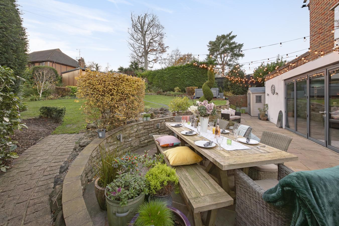 Woodside Close, Caterham, 00CR3, United Kingdom, 5 Bedrooms Bedrooms, ,4 BathroomsBathrooms,Residential,For Sale,Woodside Close,1507602