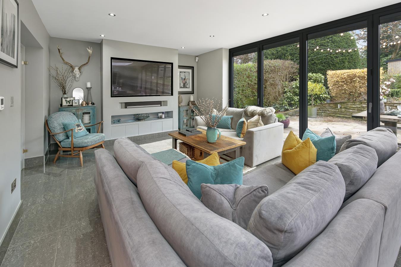 Woodside Close, Caterham, 00CR3, United Kingdom, 5 Bedrooms Bedrooms, ,4 BathroomsBathrooms,Residential,For Sale,Woodside Close,1507602