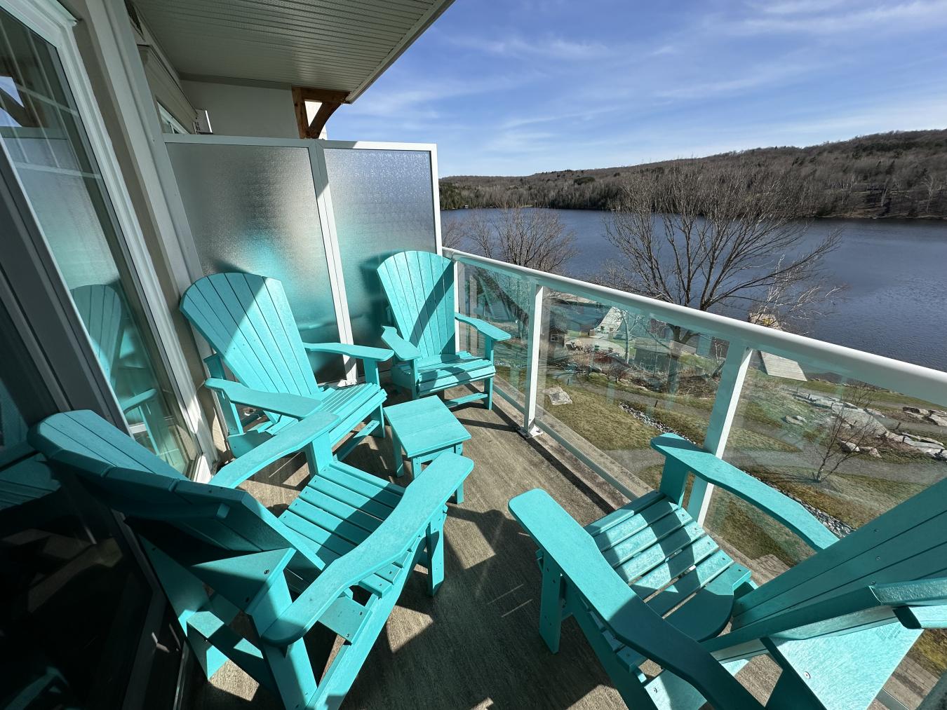 25 Pen Lake Point Road, Huntsville, ON, P1H 1A9, Canada, 2 Bedrooms Bedrooms, ,2 BathroomsBathrooms,Residential,For Sale,25 Pen Lake Point Road,1508127