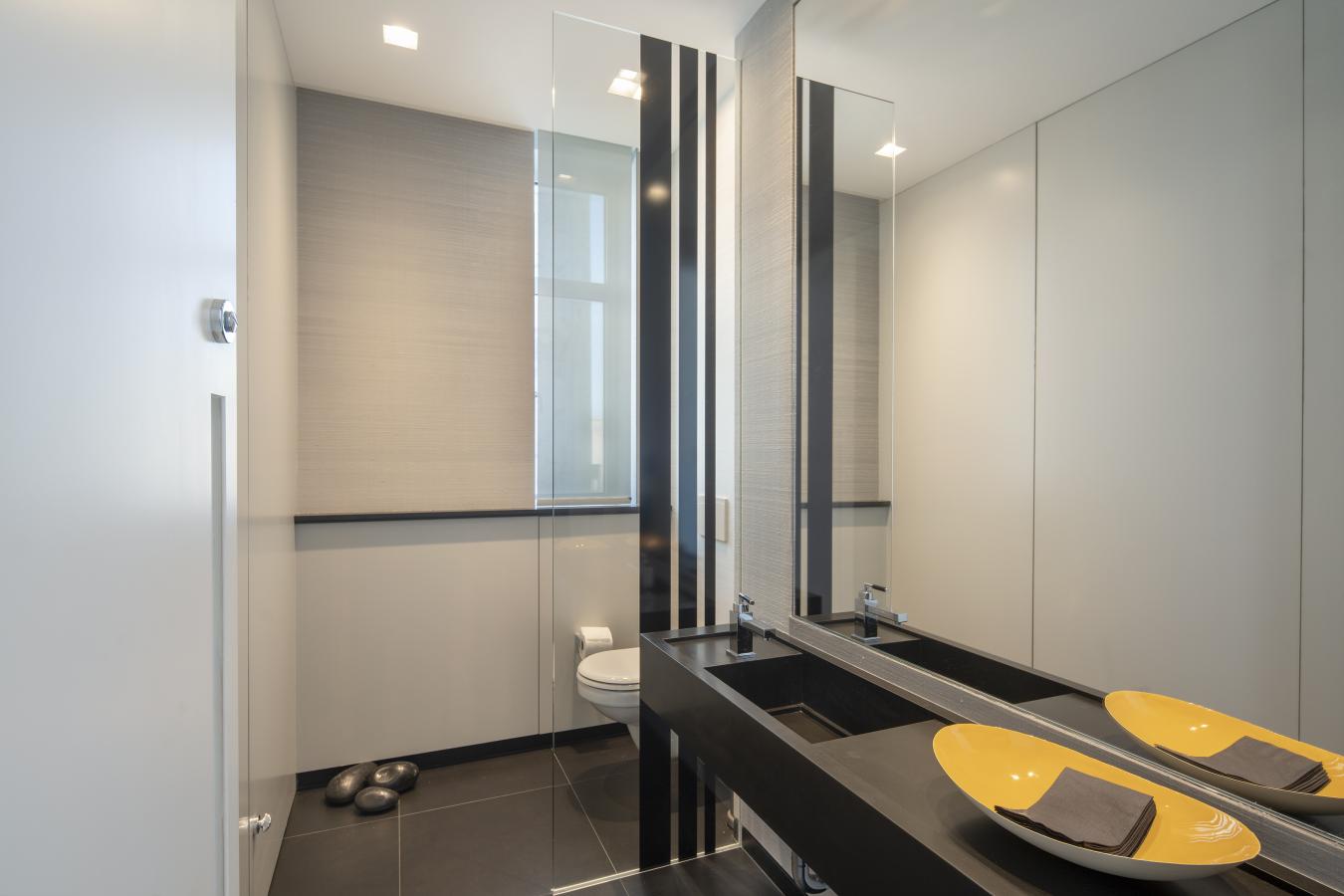 211 Central Park West Apartment, New York, New York, 10024, United States, 4 Bedrooms Bedrooms, ,4 BathroomsBathrooms,Residential,For Sale,211 Central Park West Apartment,919402
