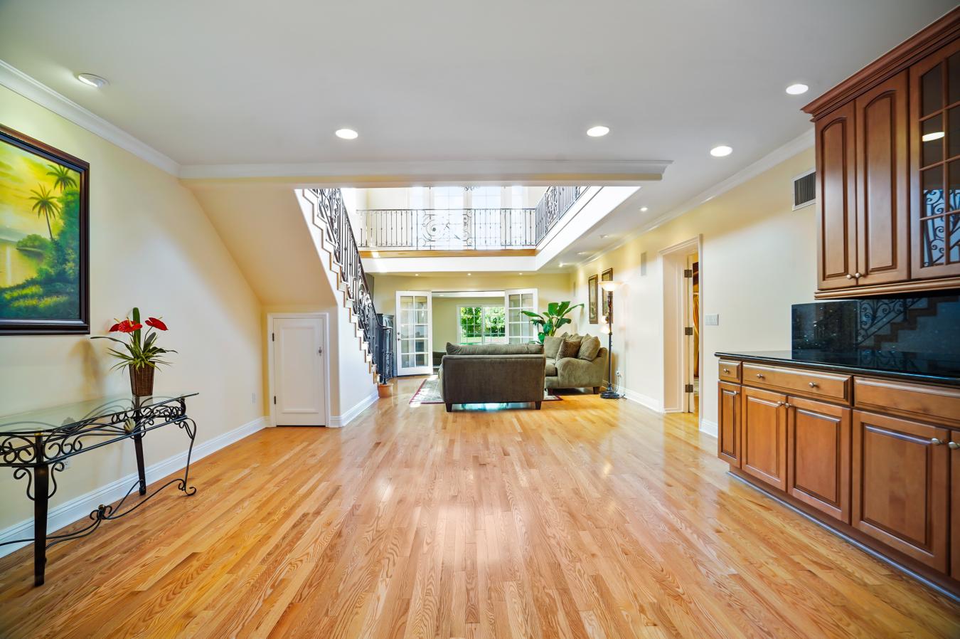 10655 Camarillo Street, Toluca Lake, CA, 91602, United States, 8 Bedrooms Bedrooms, ,9 BathroomsBathrooms,Residential,For Sale,10655 Camarillo Street,1510749