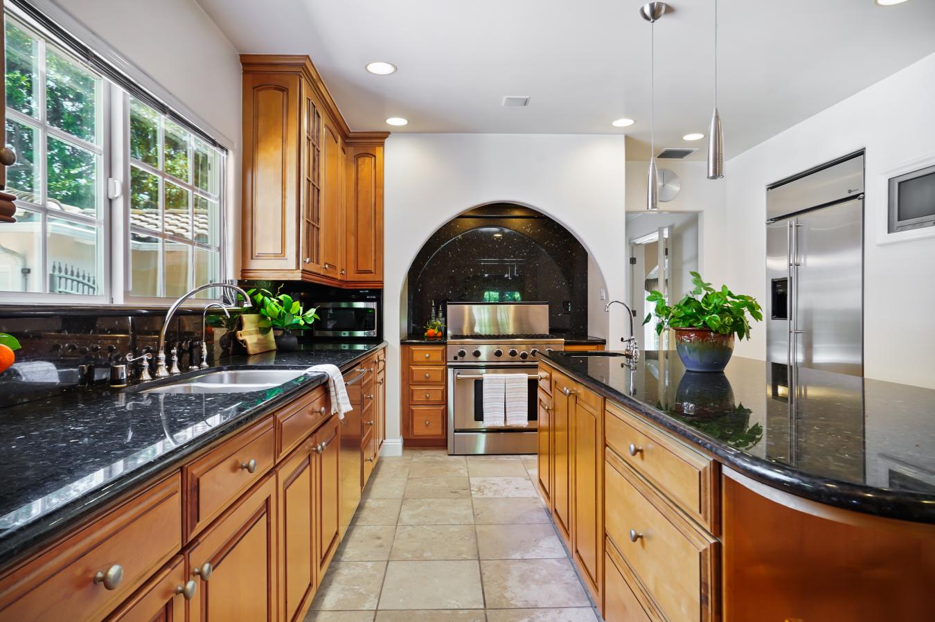 10655 Camarillo Street, Toluca Lake, CA, 91602, United States, 8 Bedrooms Bedrooms, ,9 BathroomsBathrooms,Residential,For Sale,10655 Camarillo Street,1510749