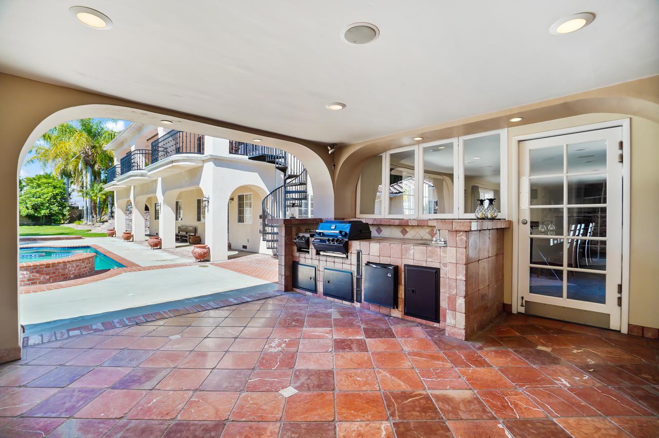 10655 Camarillo Street, Toluca Lake, CA, 91602, United States, 8 Bedrooms Bedrooms, ,9 BathroomsBathrooms,Residential,For Sale,10655 Camarillo Street,1510749