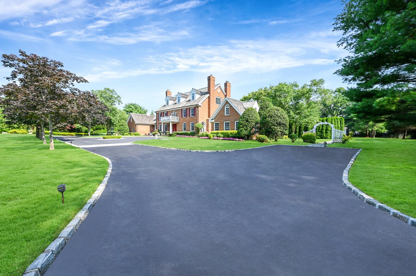 6 Pen Mor Drive, Muttontown, NY, 11732, United States, 6 Bedrooms Bedrooms, ,6 BathroomsBathrooms,Residential,For Sale,6 Pen Mor Drive,937044