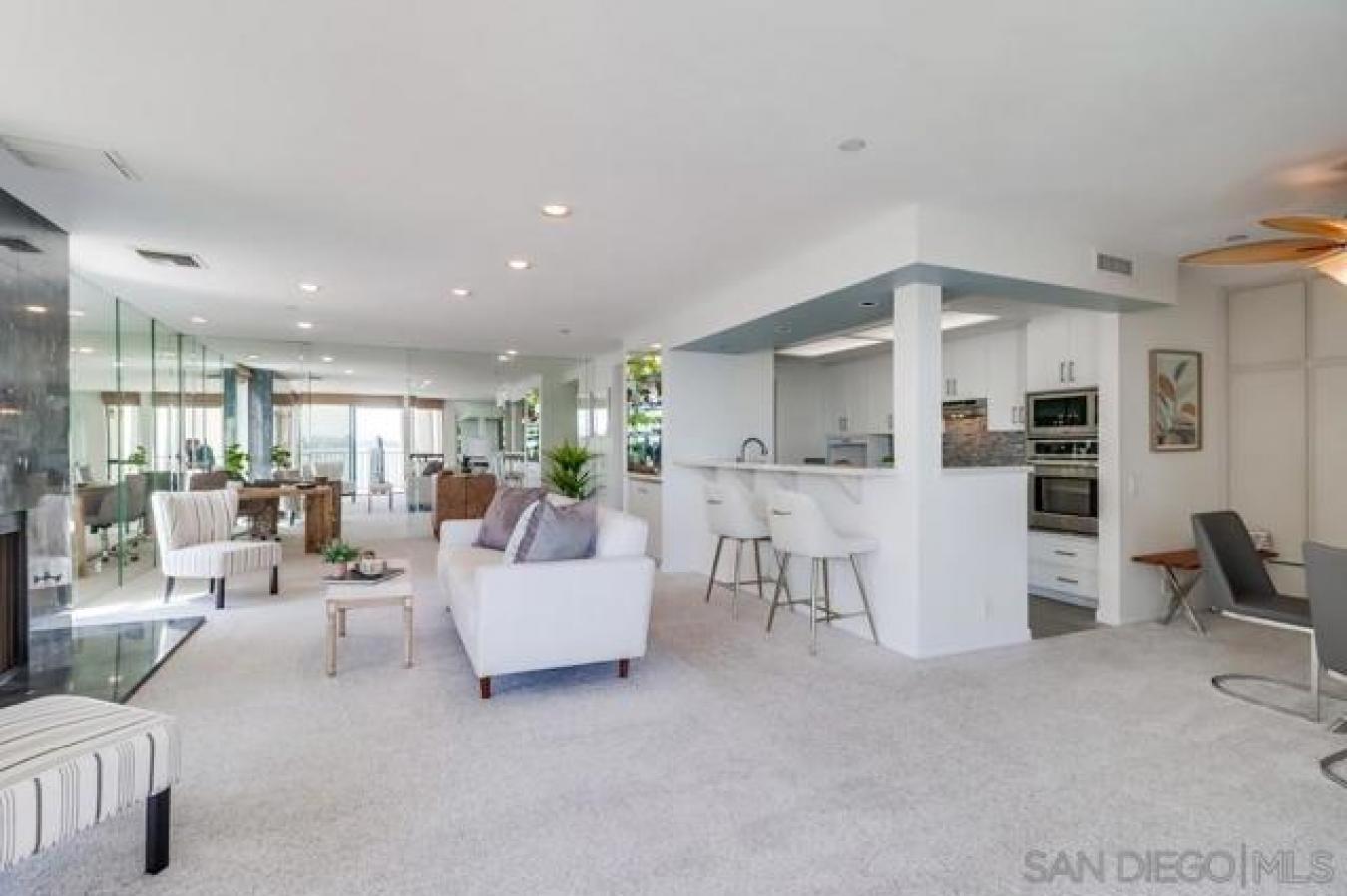 1145 Pacific Beach Dr. Unit 307, San Diego, CA, 92109, United States, 2 Bedrooms Bedrooms, ,2 BathroomsBathrooms,Residential,For Sale,1145 Pacific Beach Dr. Unit 307,1510745