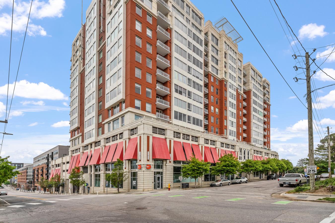 400 W NORTH STREET, Raleigh, North Carolina, 27603-1562, United States, 2 Bedrooms Bedrooms, ,2 BathroomsBathrooms,Residential,For Sale,400 W NORTH STREET,1513273