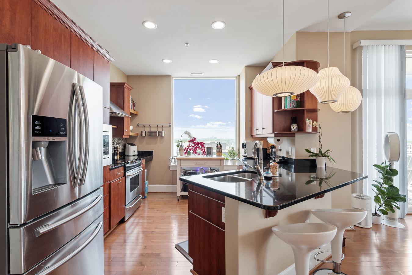 400 W NORTH STREET, Raleigh, North Carolina, 27603-1562, United States, 2 Bedrooms Bedrooms, ,2 BathroomsBathrooms,Residential,For Sale,400 W NORTH STREET,1513273