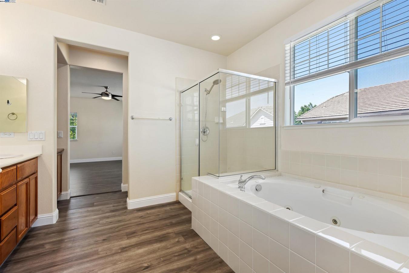 1023 Mckenna Court, Tracy, CA, 95304, United States, 4 Bedrooms Bedrooms, ,3 BathroomsBathrooms,Residential,For Sale,1023 Mckenna Court,1517048