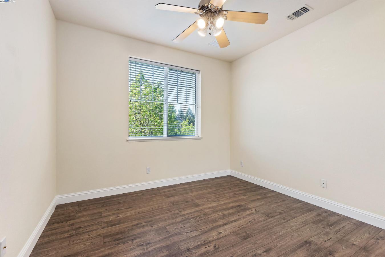 1023 Mckenna Court, Tracy, CA, 95304, United States, 4 Bedrooms Bedrooms, ,3 BathroomsBathrooms,Residential,For Sale,1023 Mckenna Court,1517048