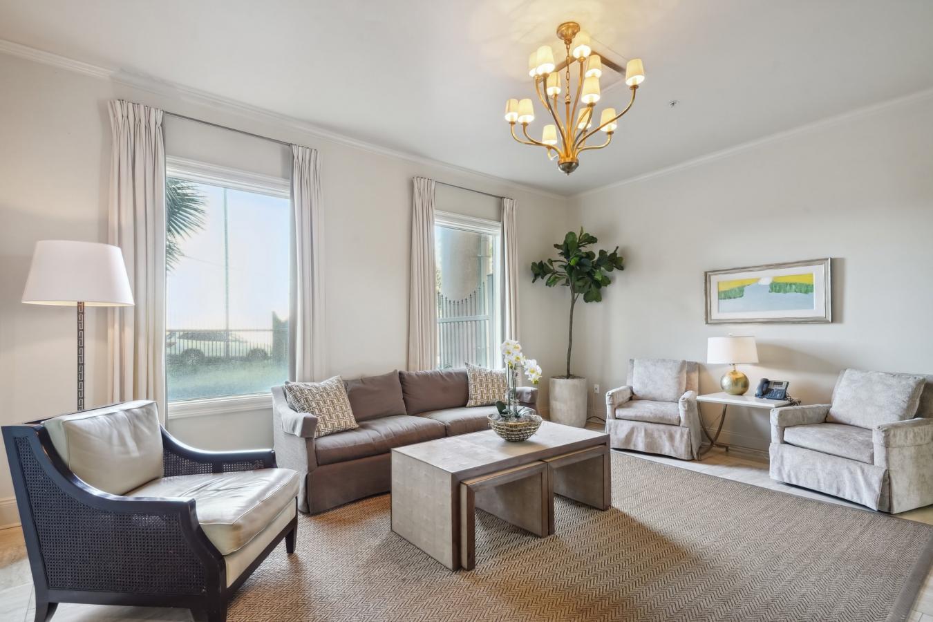 232 Lake Marina Avenue, New Orleans, Louisiana, 70124, United States, 2 Bedrooms Bedrooms, ,2 BathroomsBathrooms,Residential,For Sale,232 Lake Marina Avenue,1518814