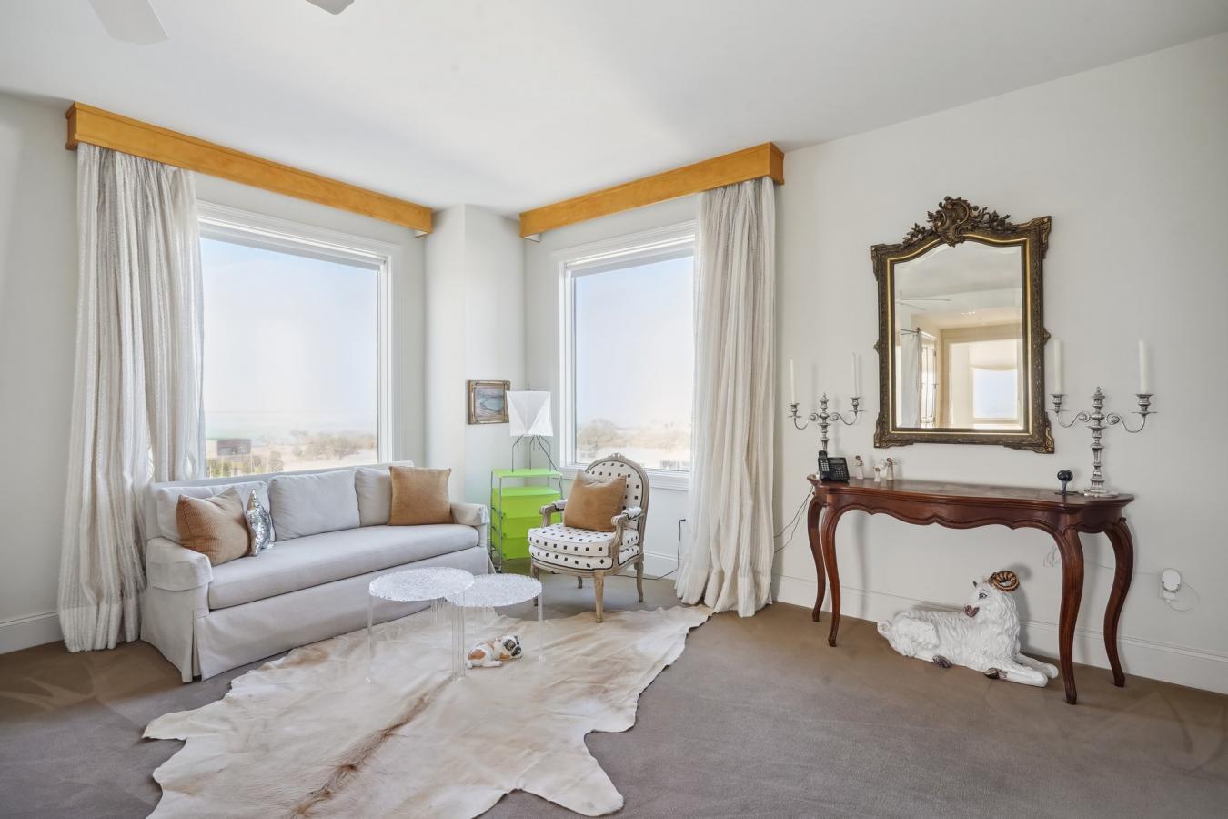 232 Lake Marina Avenue, New Orleans, Louisiana, 70124, United States, 2 Bedrooms Bedrooms, ,2 BathroomsBathrooms,Residential,For Sale,232 Lake Marina Avenue,1518814