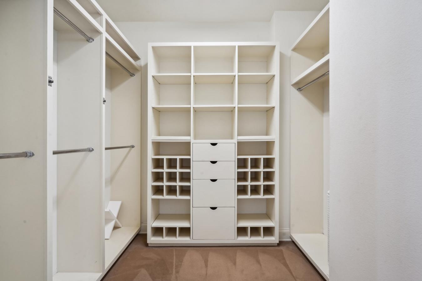 232 Lake Marina Avenue, New Orleans, Louisiana, 70124, United States, 2 Bedrooms Bedrooms, ,2 BathroomsBathrooms,Residential,For Sale,232 Lake Marina Avenue,1518814