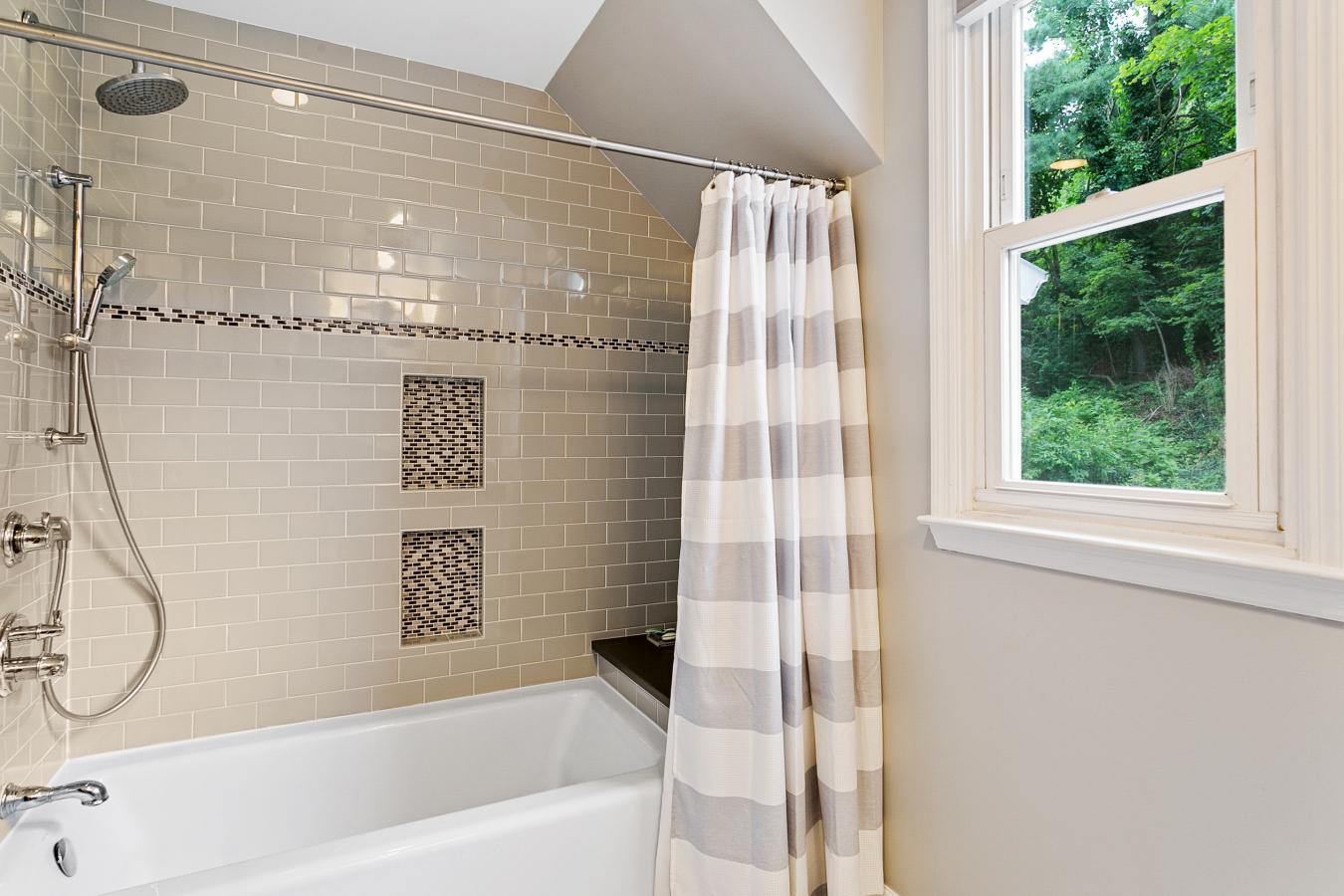 380 Ardsley Road, Scarsdale, New York, 10583, United States, 3 Bedrooms Bedrooms, ,2 BathroomsBathrooms,Residential,For Sale,380 Ardsley Road,946998