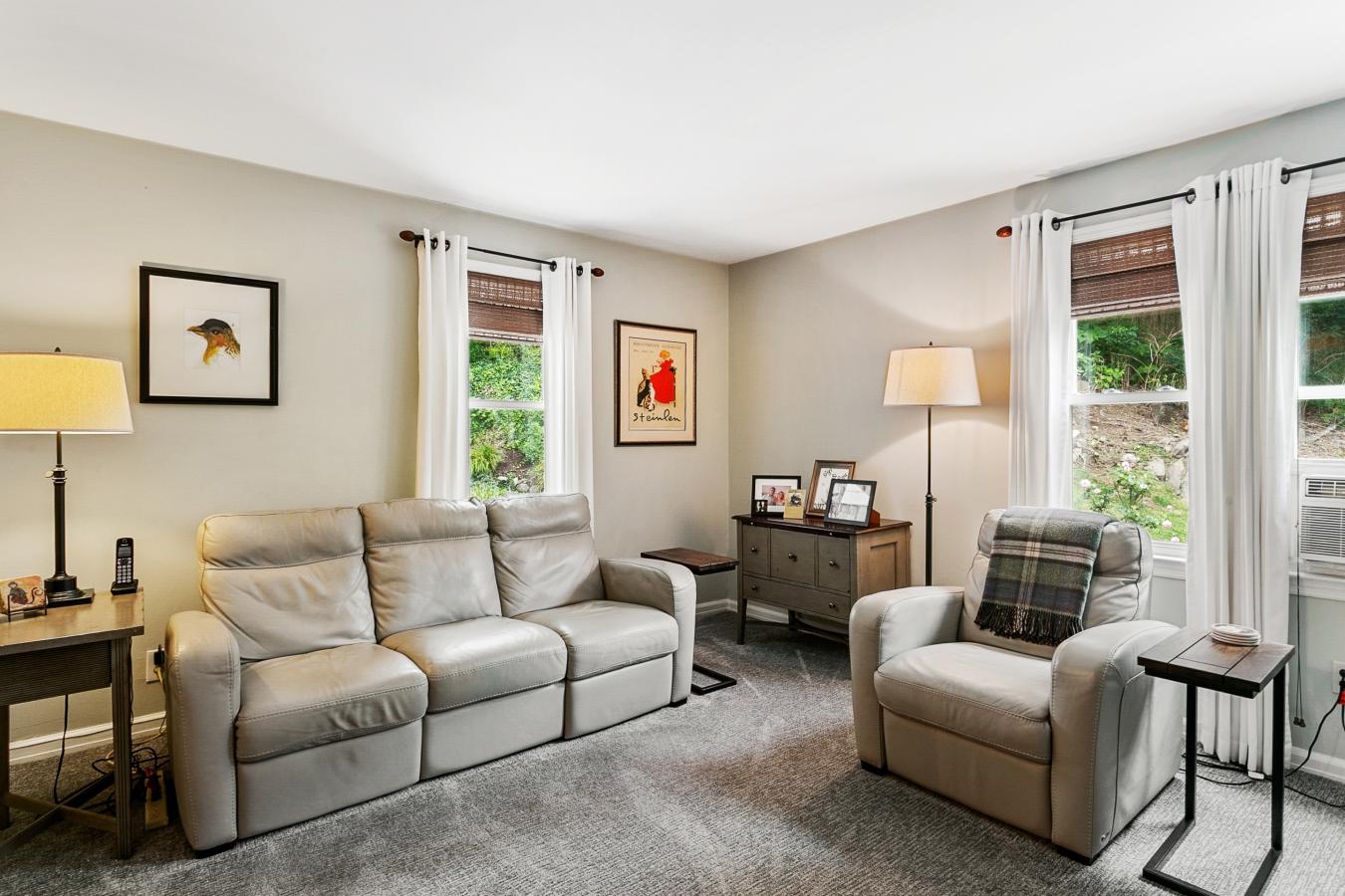 380 Ardsley Road, Scarsdale, New York, 10583, United States, 3 Bedrooms Bedrooms, ,2 BathroomsBathrooms,Residential,For Sale,380 Ardsley Road,946998