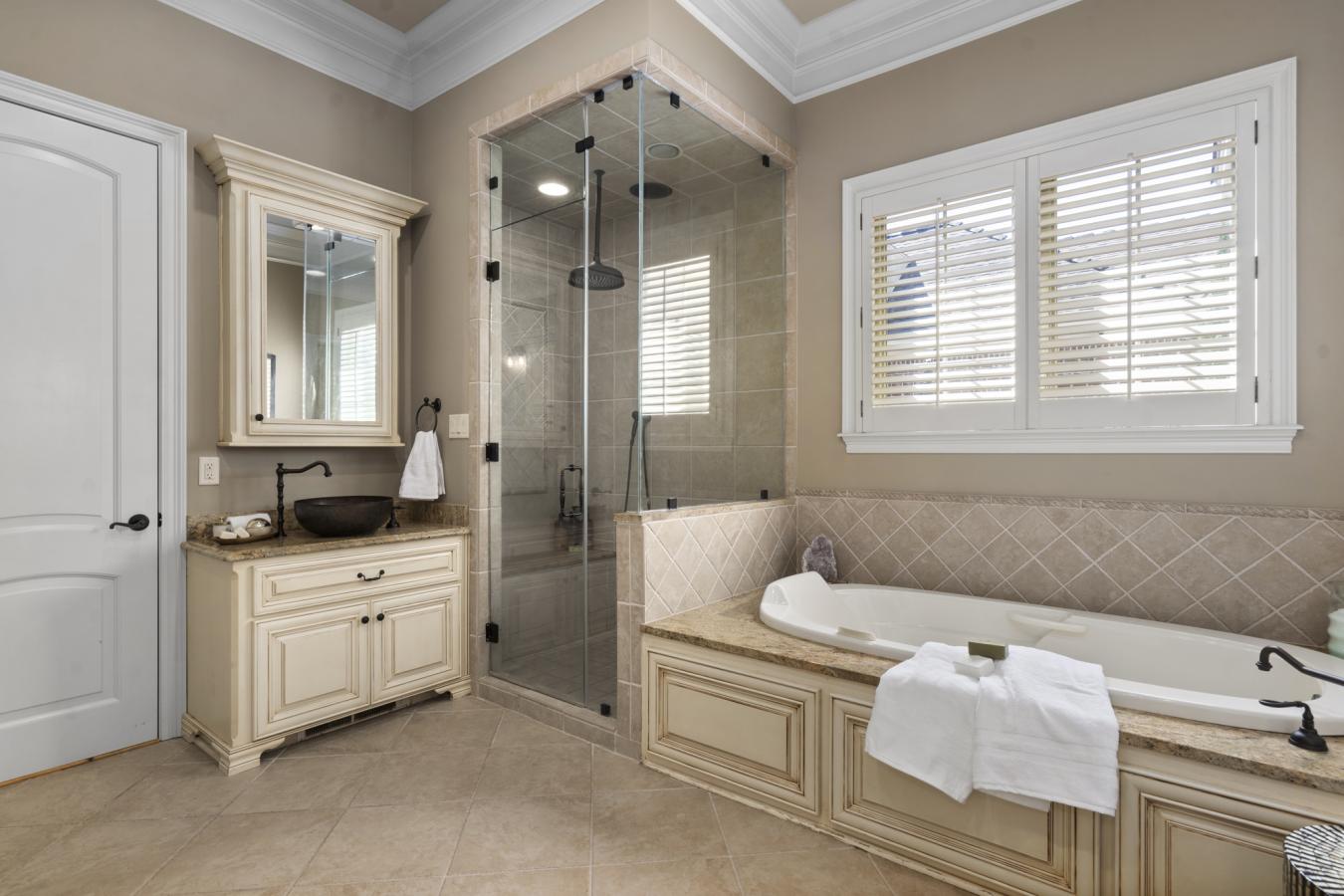 11008 Channelside Dr, Gulfport, Mississippi, 39501, United States, 5 Bedrooms Bedrooms, ,5 BathroomsBathrooms,Residential,For Sale,11008 Channelside Dr,1519908