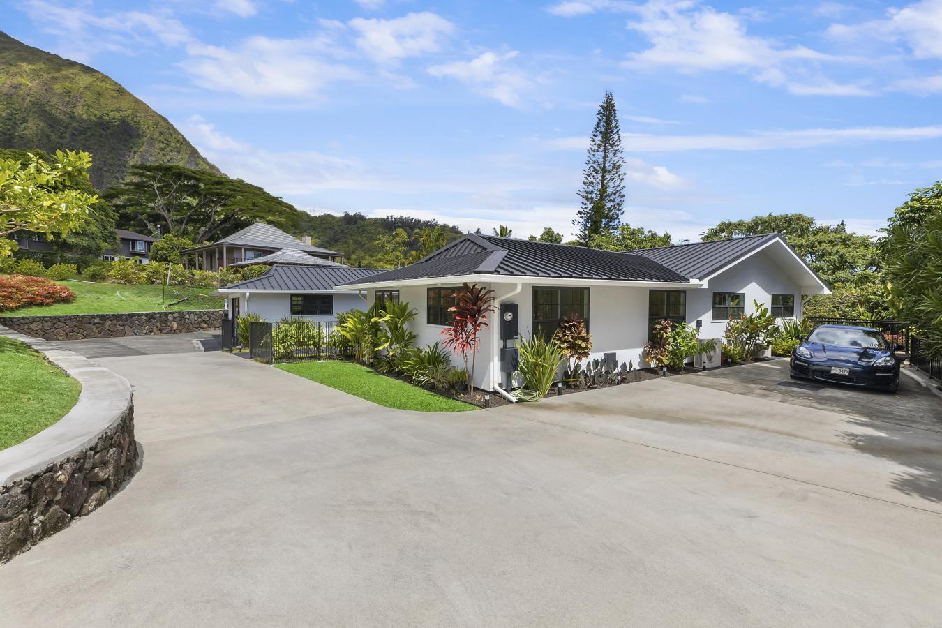 46-417 Hololio Street, Kaneohe, HI, 96744, United States, 4 Bedrooms Bedrooms, ,2 BathroomsBathrooms,Residential,For Sale,46-417 Hololio Street,965670