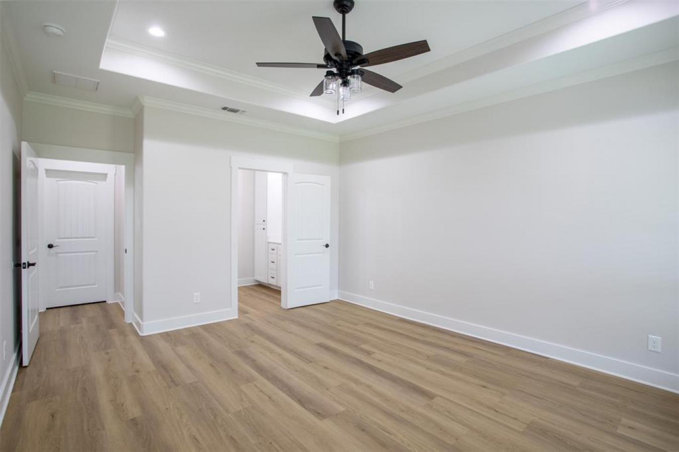 Welcome to your dream home! This brand new masterpiece boasts 4 bedroo – image 14