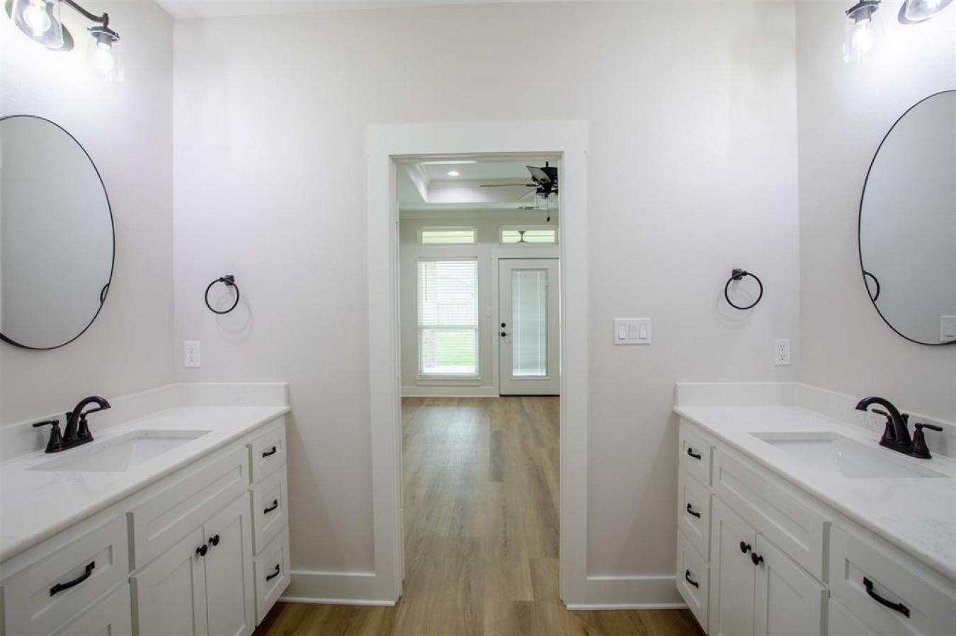 Welcome to your dream home! This brand new masterpiece boasts 4 bedroo – image 16
