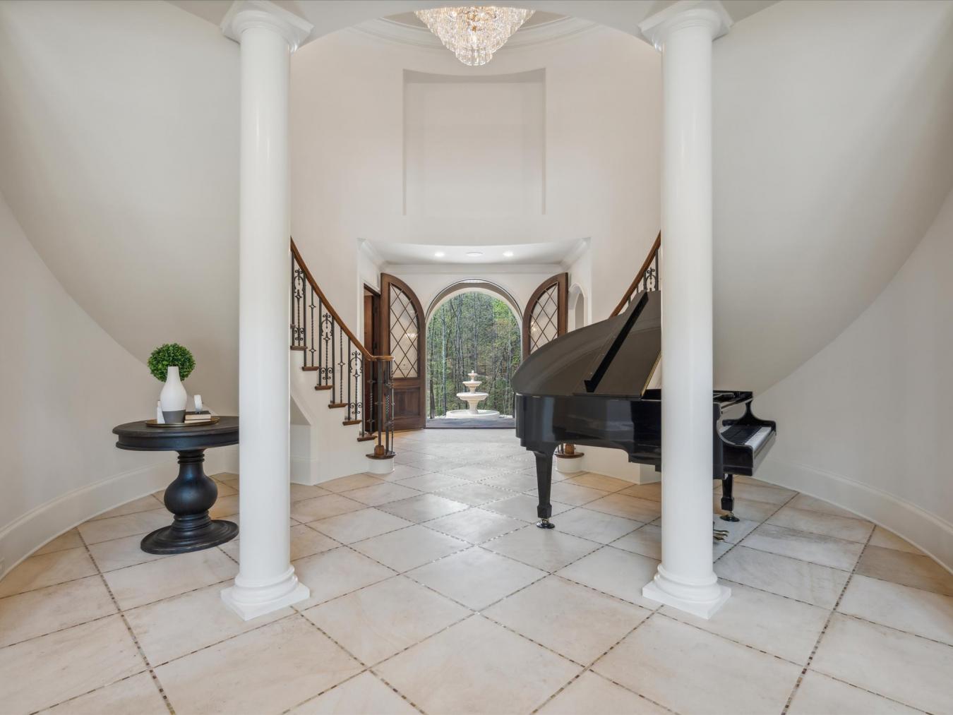 9044 Island Point Road, Charlotte, North Carolina, 28278, United States, 6 Bedrooms Bedrooms, ,7 BathroomsBathrooms,Residential,For Sale,9044 Island Point Road,1522515