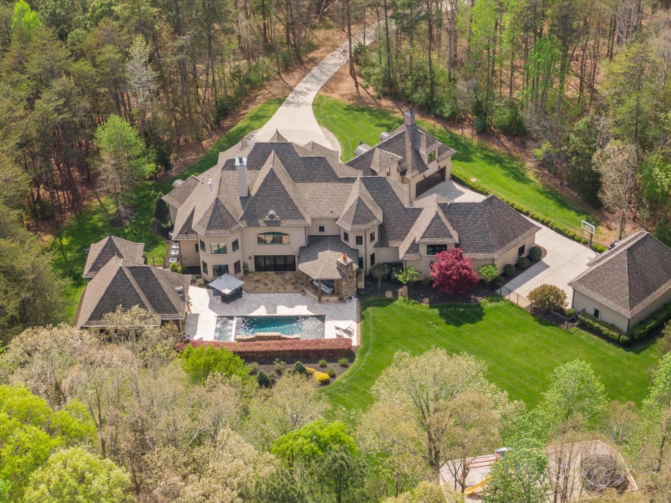 9044 Island Point Road, Charlotte, North Carolina, 28278, United States, 6 Bedrooms Bedrooms, ,7 BathroomsBathrooms,Residential,For Sale,9044 Island Point Road,1522515