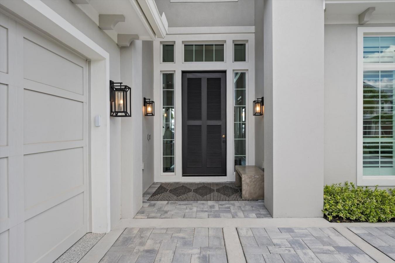 Bradenton, Florida, 34208, United States, 5 Bedrooms Bedrooms, ,5 BathroomsBathrooms,Residential,For Sale,1899147