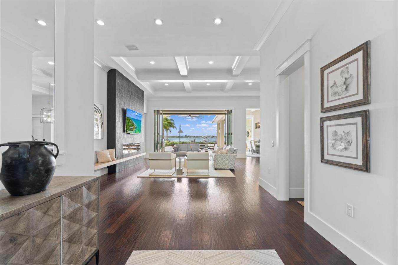 Bradenton, Florida, 34208, United States, 5 Bedrooms Bedrooms, ,5 BathroomsBathrooms,Residential,For Sale,1899147