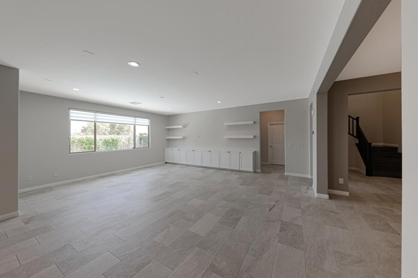 590 Hunter Flats, Las Vegas, NV, 89138, United States, 4 Bedrooms Bedrooms, ,2 BathroomsBathrooms,Residential,For Sale,590 Hunter Flats,1523576