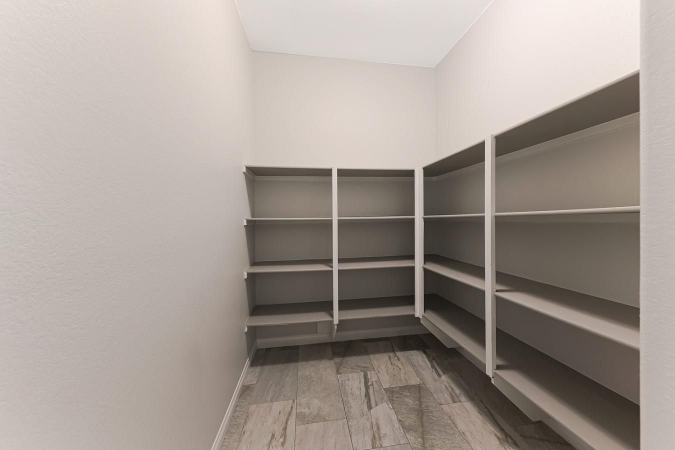 590 Hunter Flats, Las Vegas, NV, 89138, United States, 4 Bedrooms Bedrooms, ,2 BathroomsBathrooms,Residential,For Sale,590 Hunter Flats,1523576