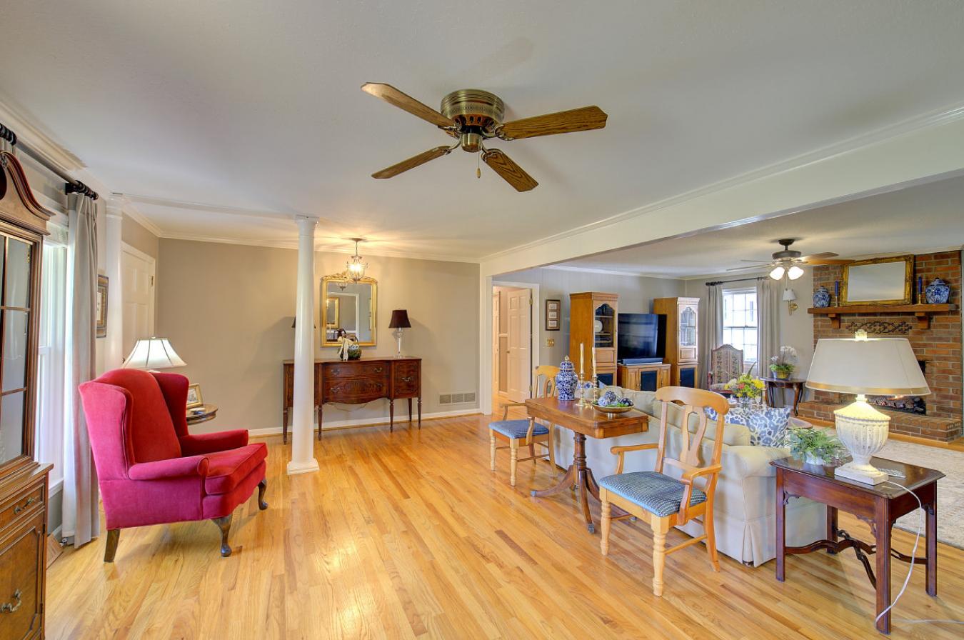 621 Lake Road, Easley, South Carolina, 29642, United States, 3 Bedrooms Bedrooms, ,2 BathroomsBathrooms,Residential,For Sale,621 Lake Road,1523571