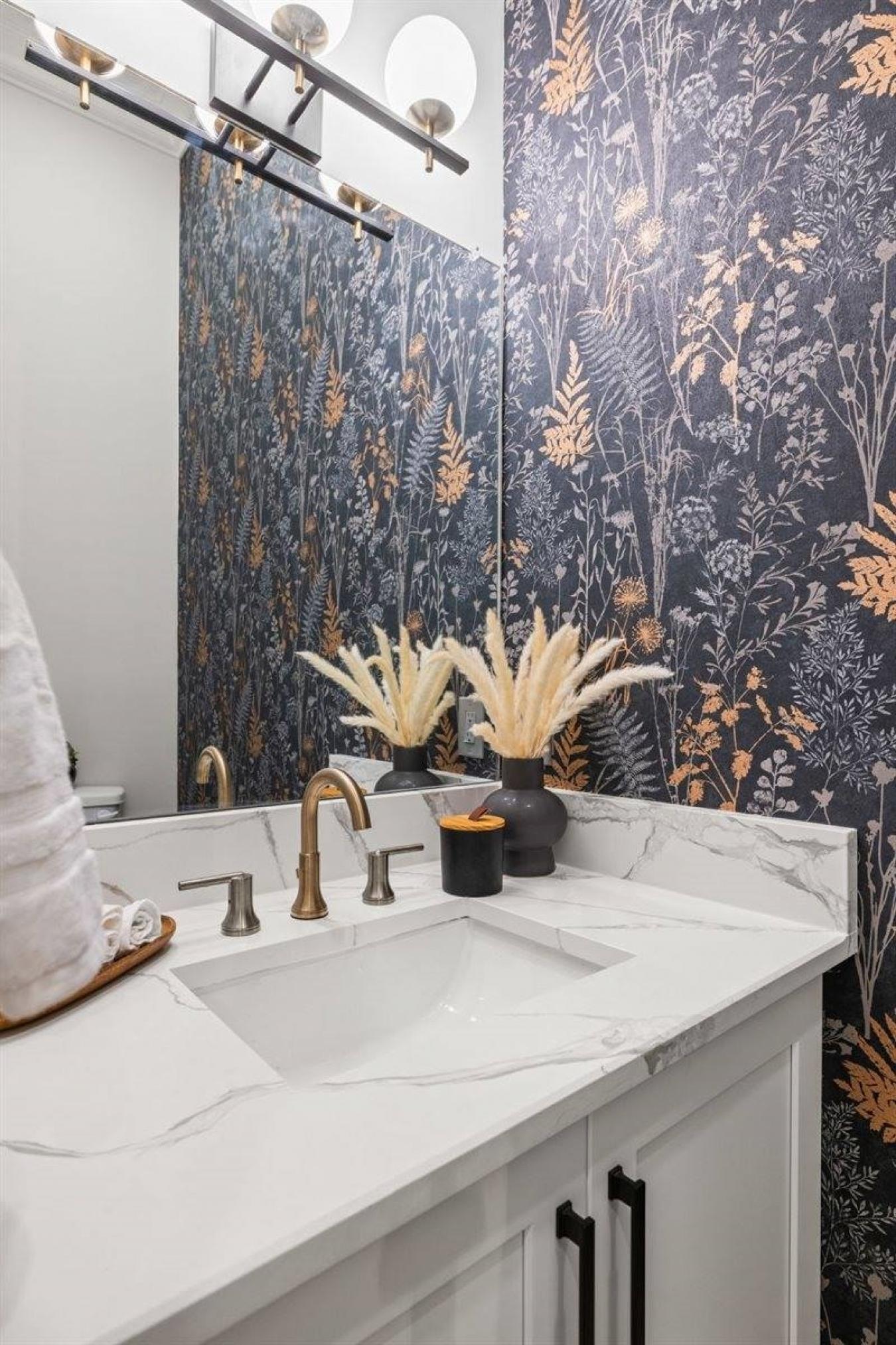 937 S Douglas Ave, Nashville, Tennessee, 37204, United States, 5 Bedrooms Bedrooms, ,5 BathroomsBathrooms,Residential,For Sale,937 S Douglas Ave,1525655