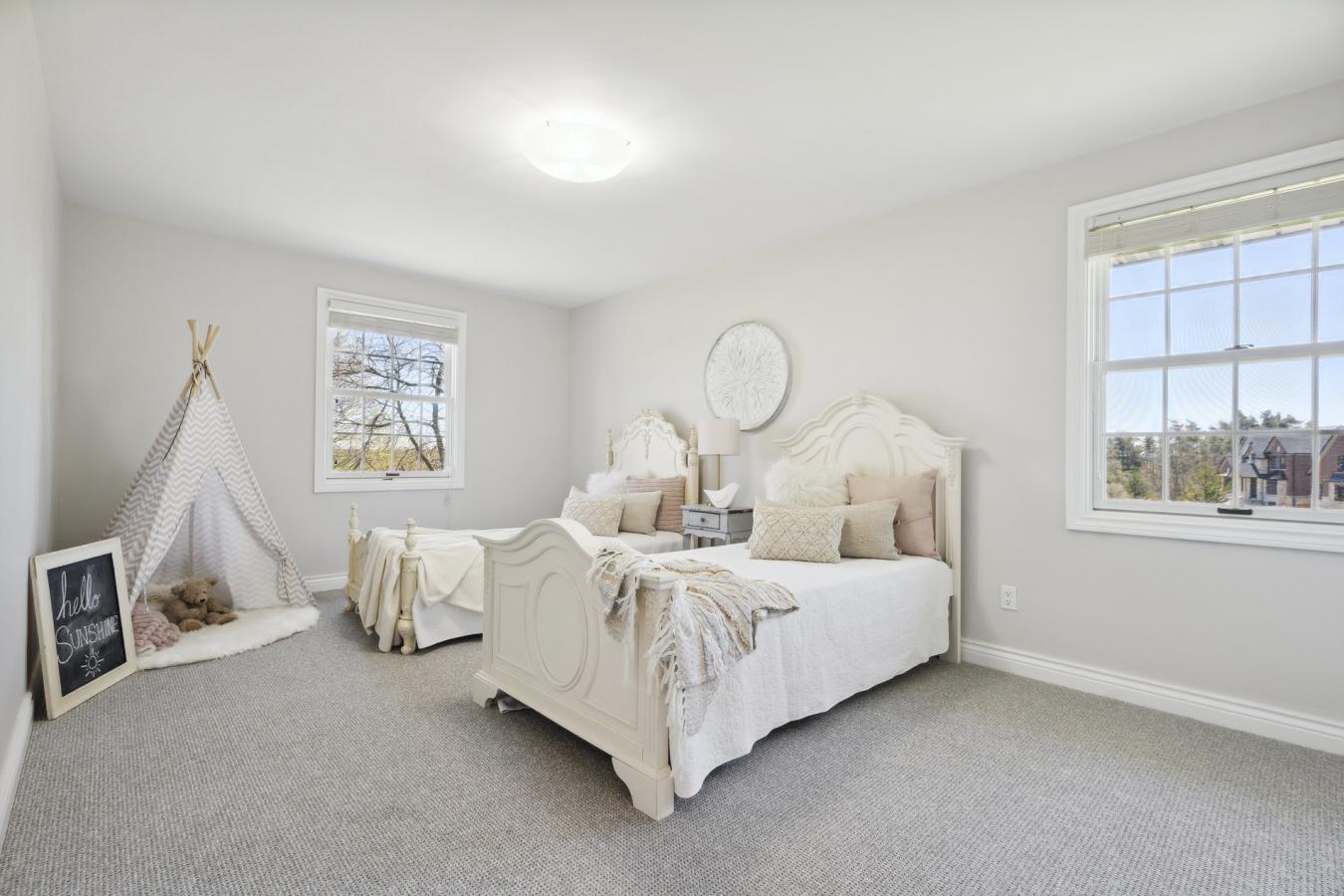 2298 15th Sdrd, Tottenham, New Tecumseth, ON, Canada, 5 Bedrooms Bedrooms, ,3 BathroomsBathrooms,Residential,For Sale,2298 15th Sdrd,1528916