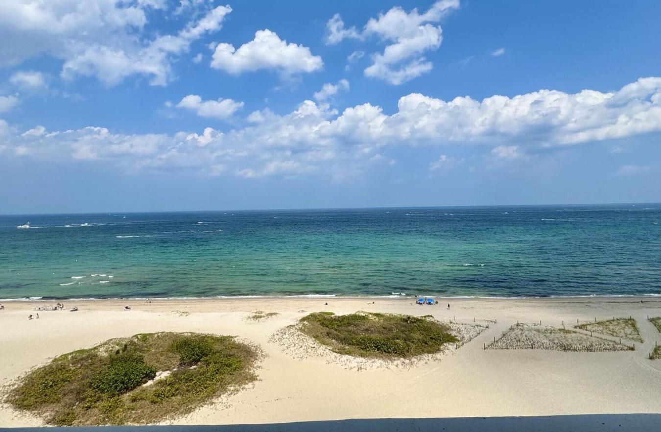 1012 N Ocean Boulevard, Pompano Beach, Florida, 33062, United States, 2 Bedrooms Bedrooms, ,2 BathroomsBathrooms,Residential,For Sale,1012 N Ocean Boulevard,1528904 1012 N Ocean Boulevard, Pompano Beach, Florida, 33062, United States, 2 Bedrooms Bedrooms, ,2 BathroomsBathrooms,Residential,For Sale,1012 N Ocean Boulevard,1528904