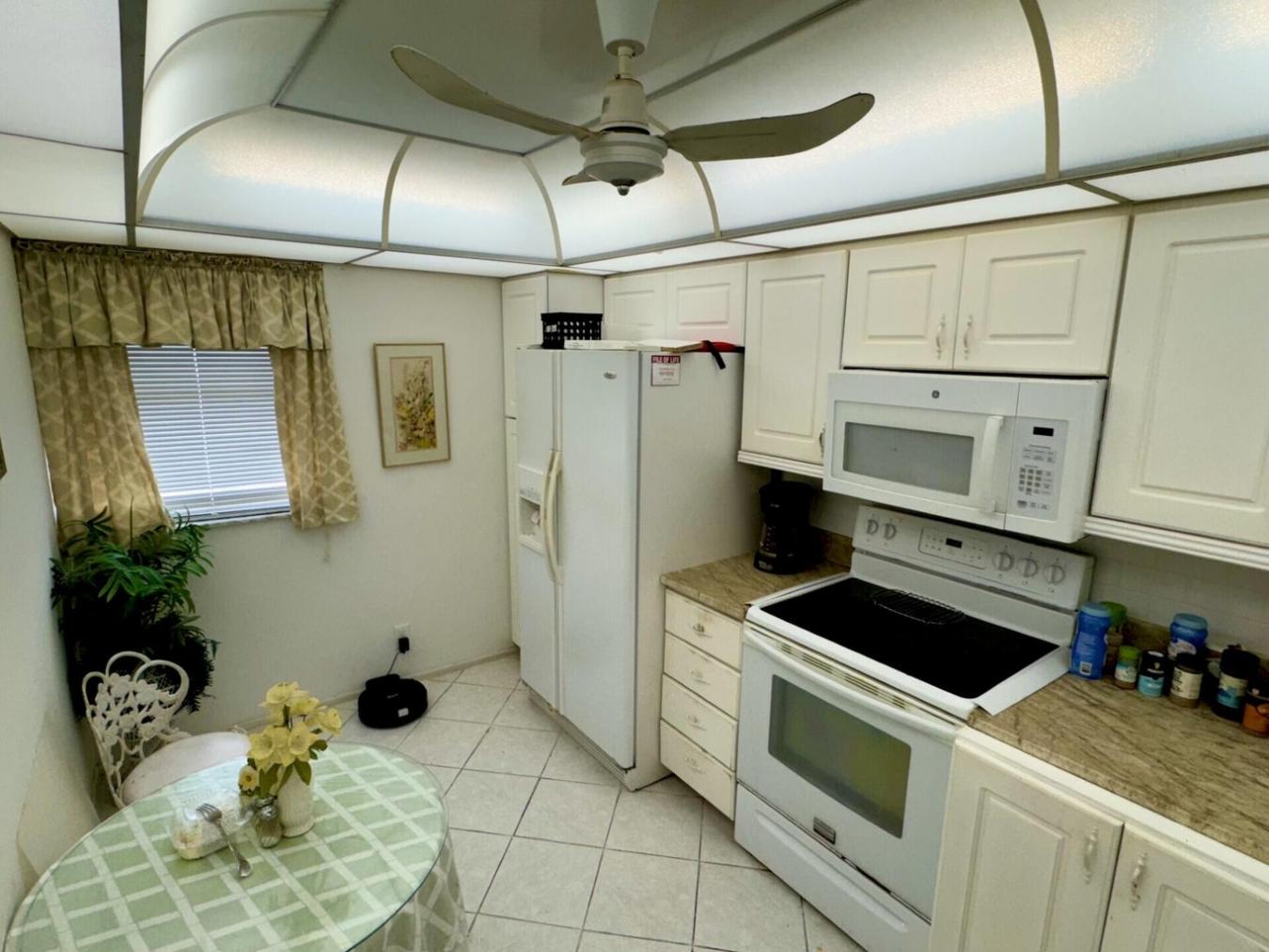 1012 N Ocean Boulevard, Pompano Beach, Florida, 33062, United States, 2 Bedrooms Bedrooms, ,2 BathroomsBathrooms,Residential,For Sale,1012 N Ocean Boulevard,1528904