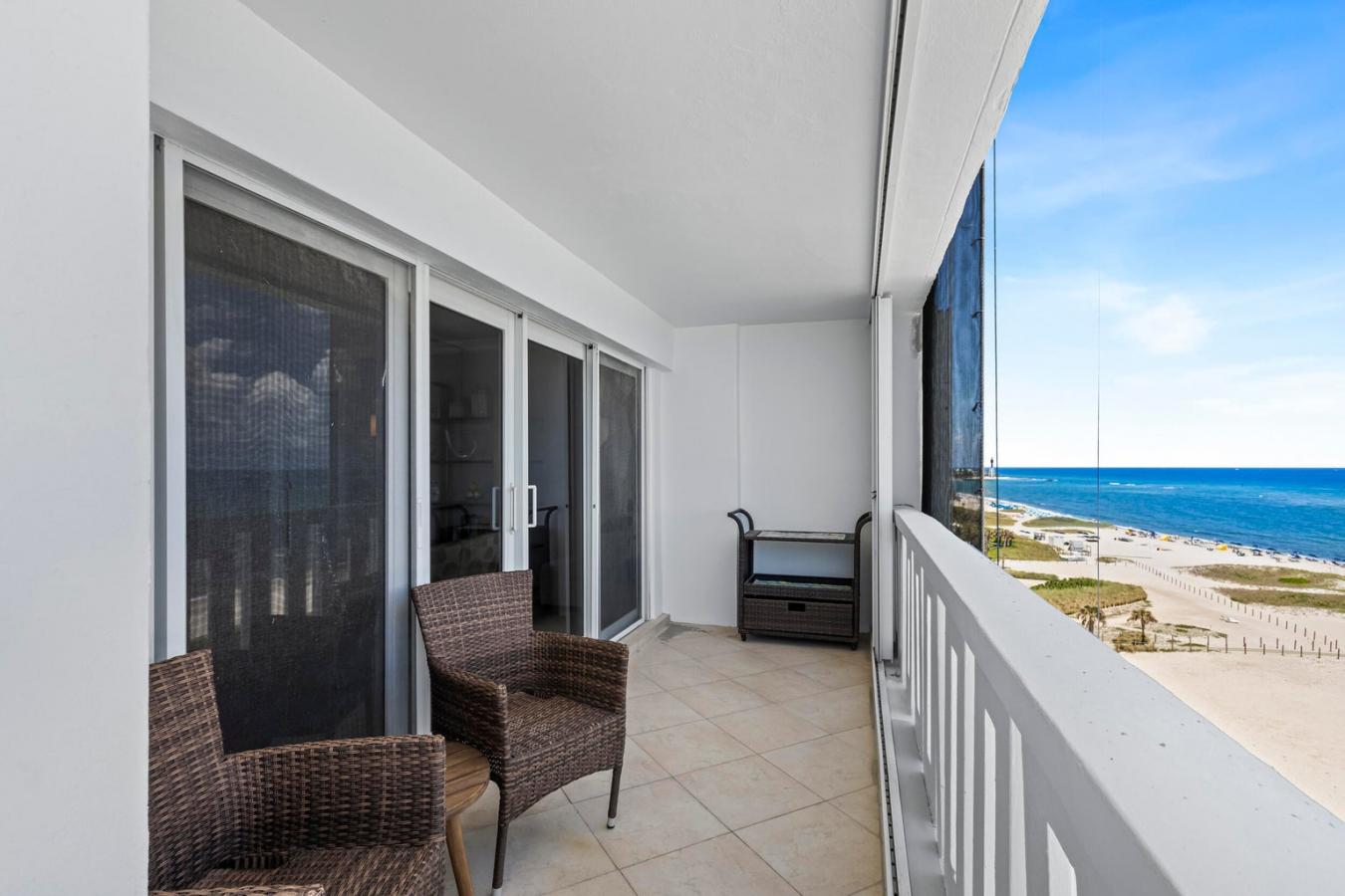 1012 N Ocean Boulevard, Pompano Beach, FL, 33062, United States, 3 Bedrooms Bedrooms, ,3 BathroomsBathrooms,Residential,For Sale,1012 N Ocean Boulevard,RX10983328