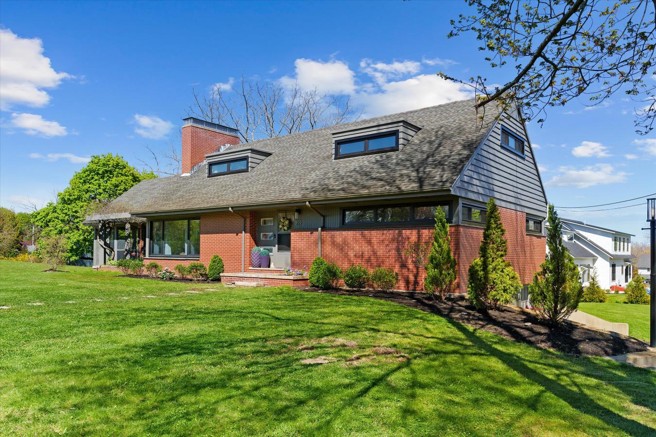 219 High Road, Newbury, MA, 01951, United States, 4 Bedrooms Bedrooms, ,2 BathroomsBathrooms,Residential,For Sale,219 High Road,1533680