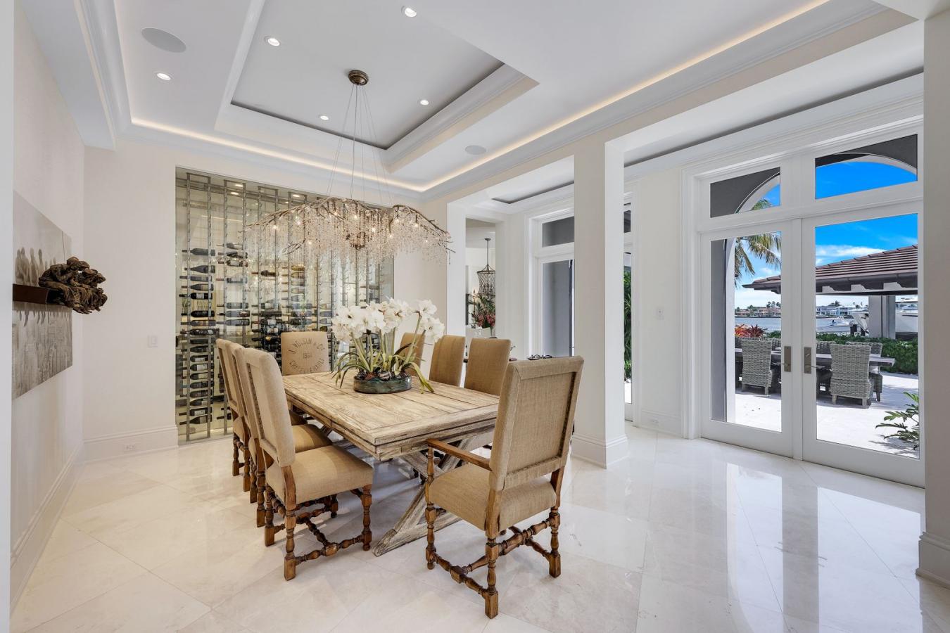 970 Aqua Circle, Naples, Florida, 34102, United States, 6 Bedrooms Bedrooms, ,6 BathroomsBathrooms,Residential,For Sale,970 Aqua Circle,1536475