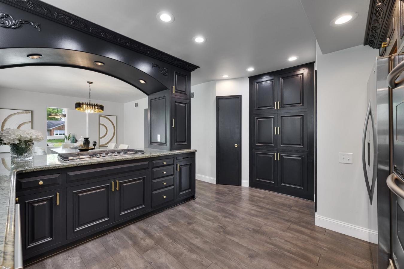 6005 Bishops Place, St Louis, MO, 63118, United States, 4 Bedrooms Bedrooms, ,2 BathroomsBathrooms,Residential,For Sale,6005 Bishops Place,1536460